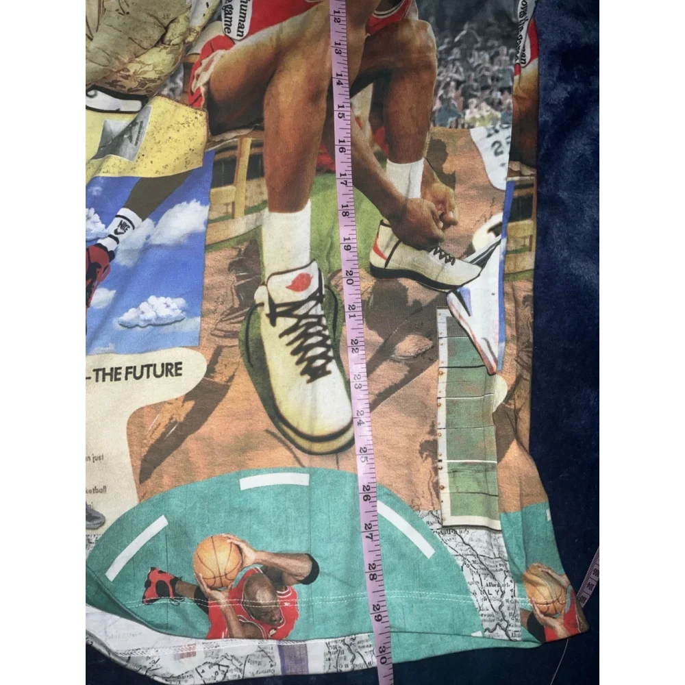 2 Men's Jordan Graphic T-shirts Size Large